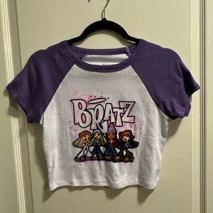 juniors cropped bratz baseball tee